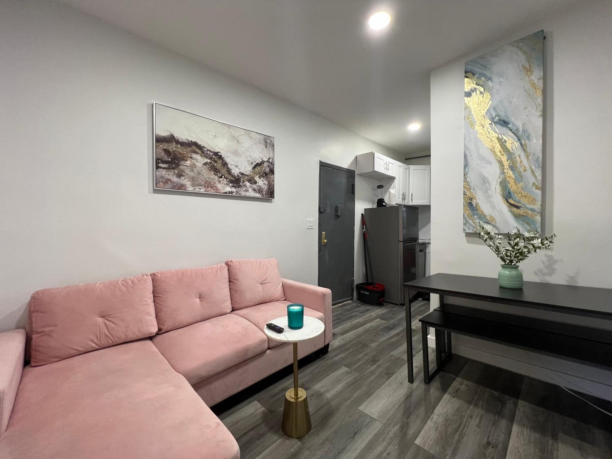 Steps From Times Square Appartement *