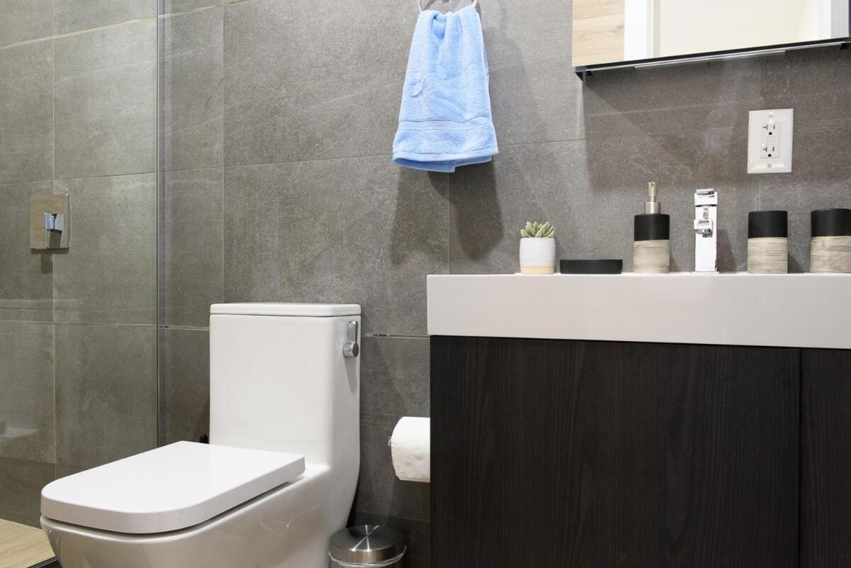 Appartement 1597-8 Luxury Upper East Side W&d
