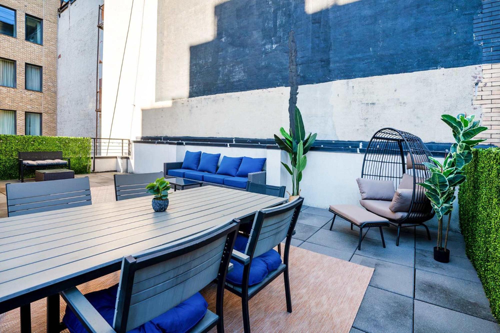 Appartement 13-3 I Brand New 4br 3bth Duplex Private Roof Deck