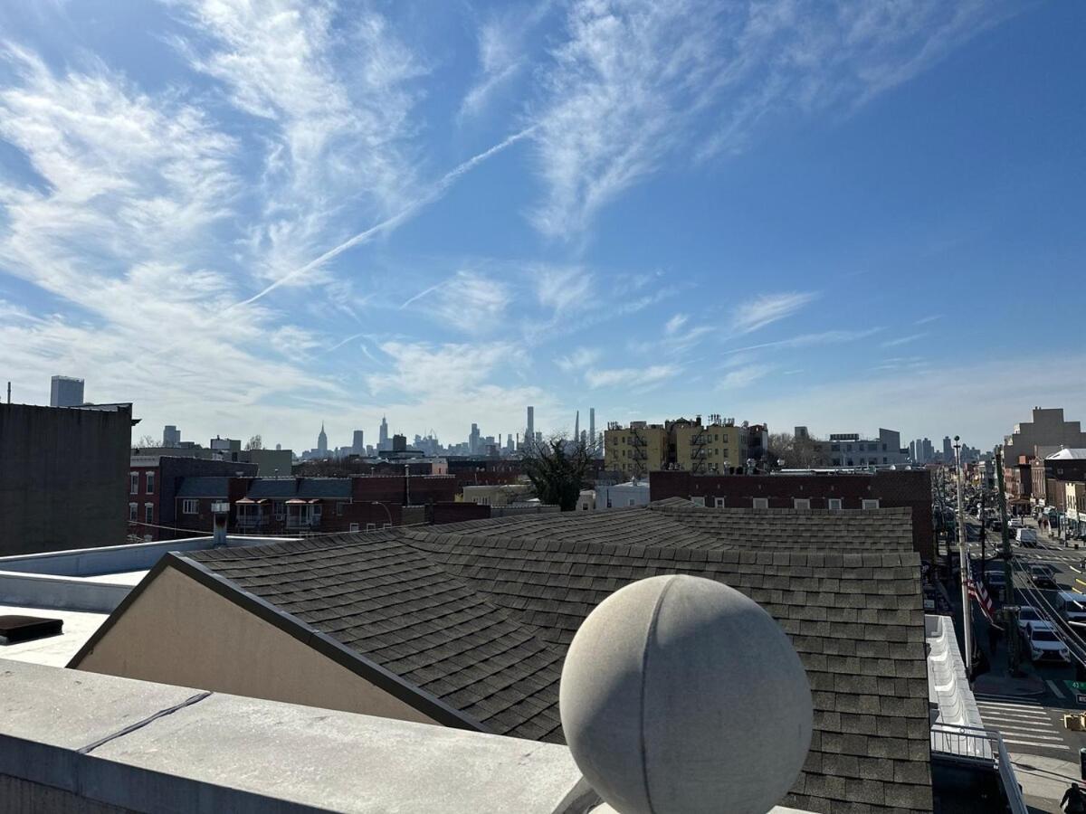 Apartment Skyline Penthouse