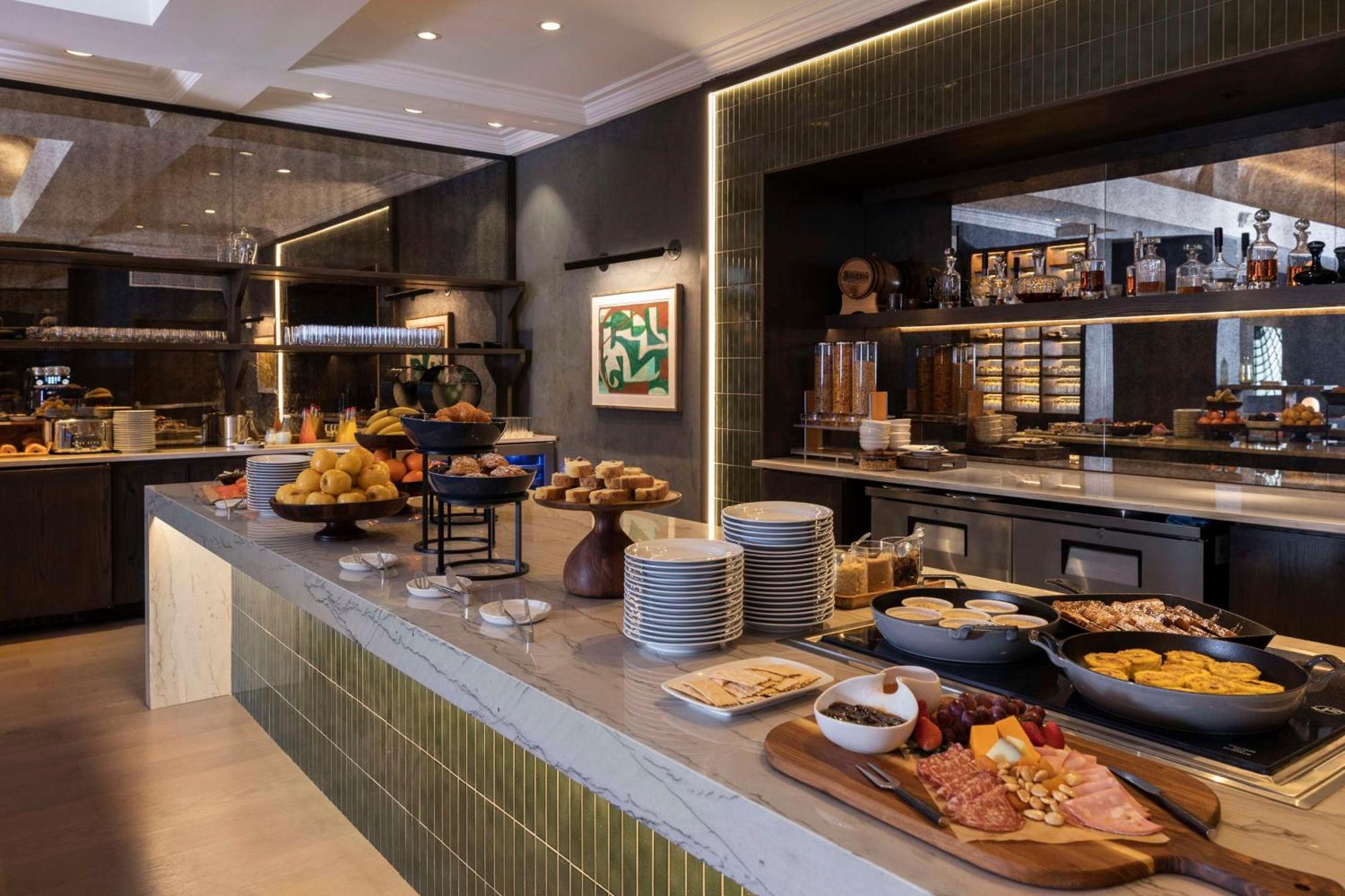 Thompson Park New York, By Hyatt Hotel 5*