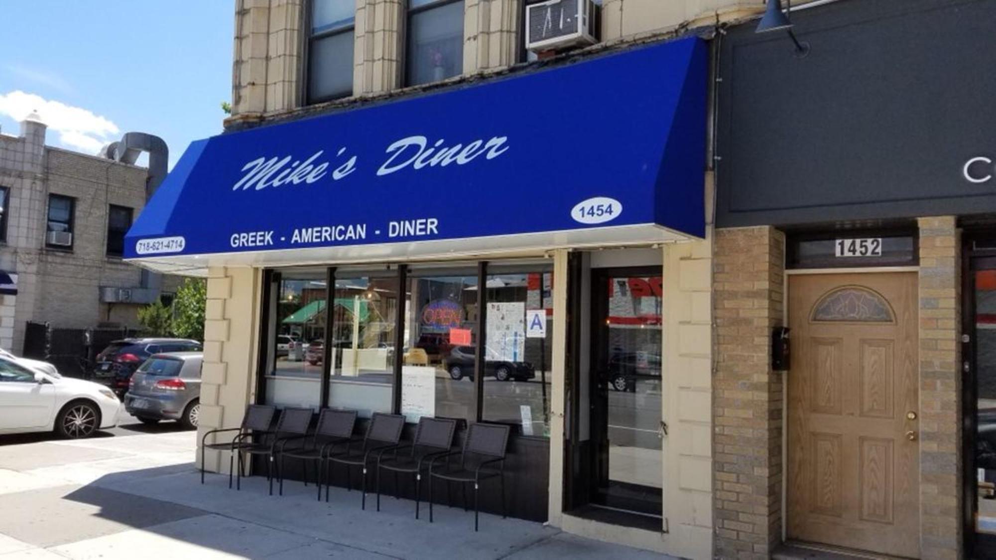 Posh With Luxe Amenities In Prime Location! Apartment *