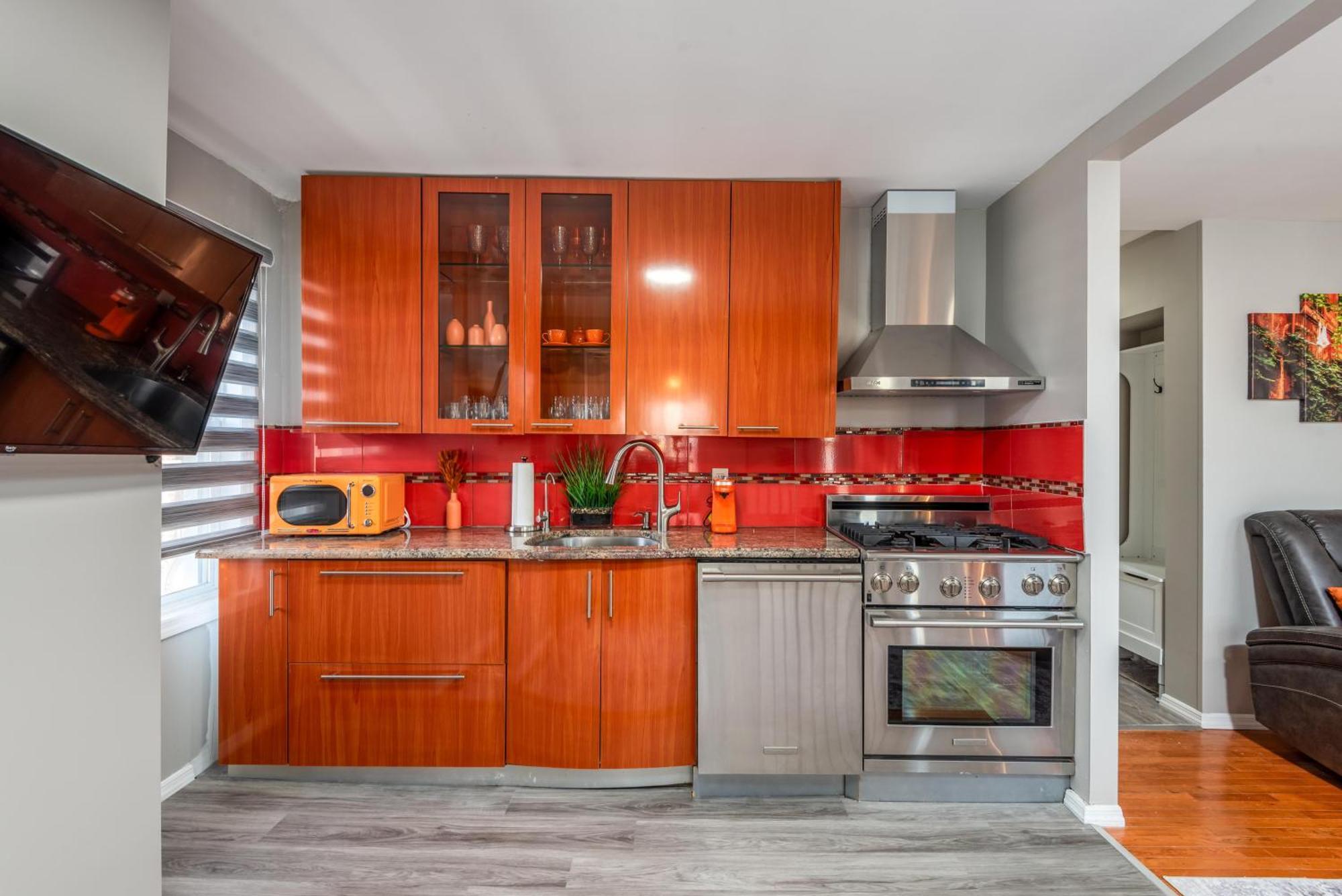 Urban Oasis Brooklyn * New York