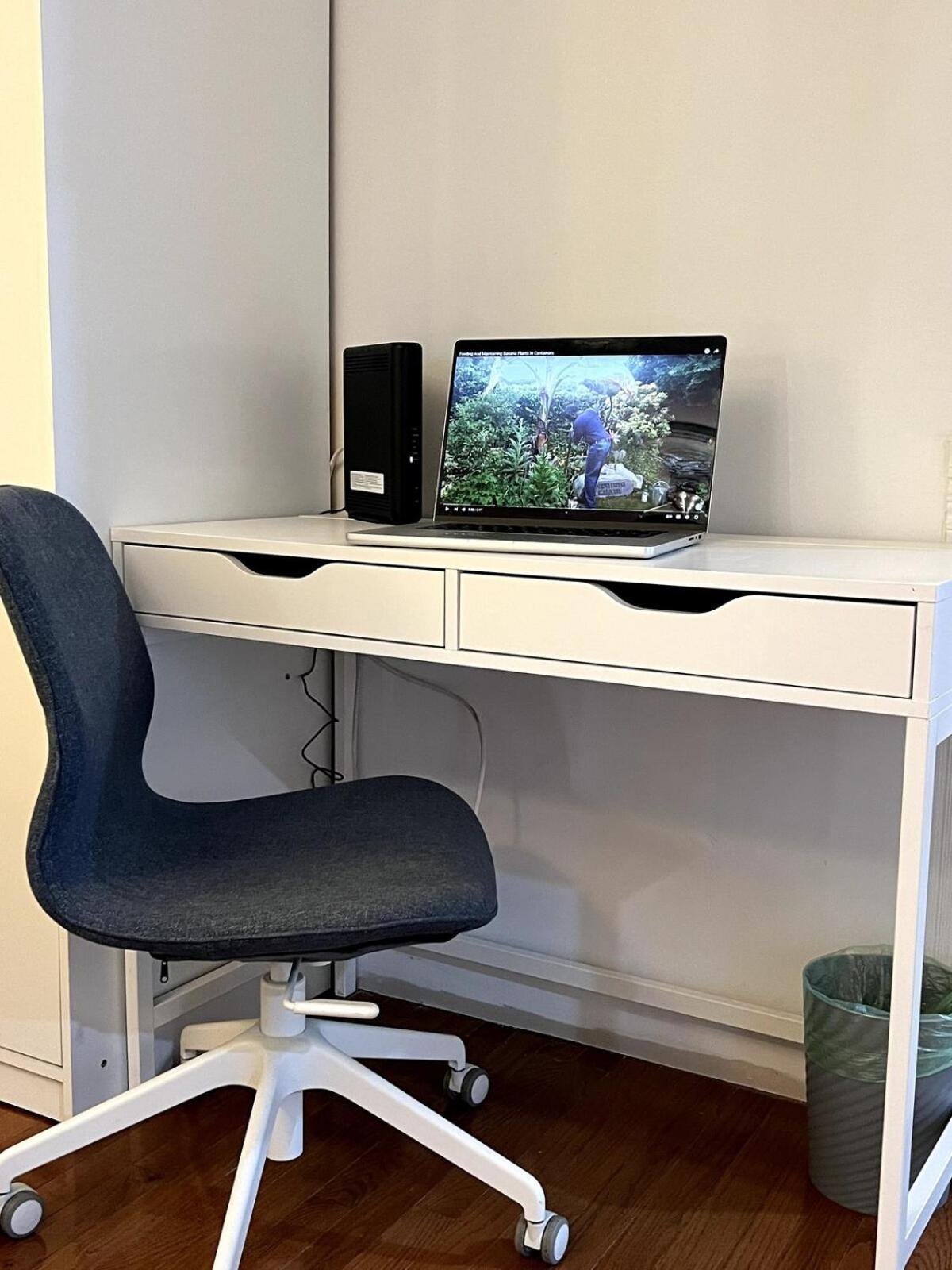 Share Historic Brownstone With The Host!