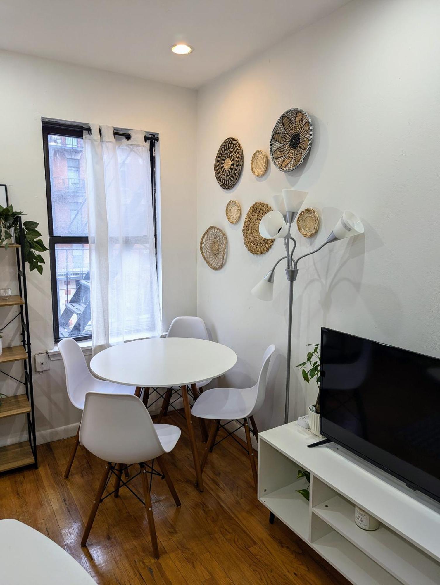 Chic One Bedroom Retreat In Downtown Manhattan Apartment New York