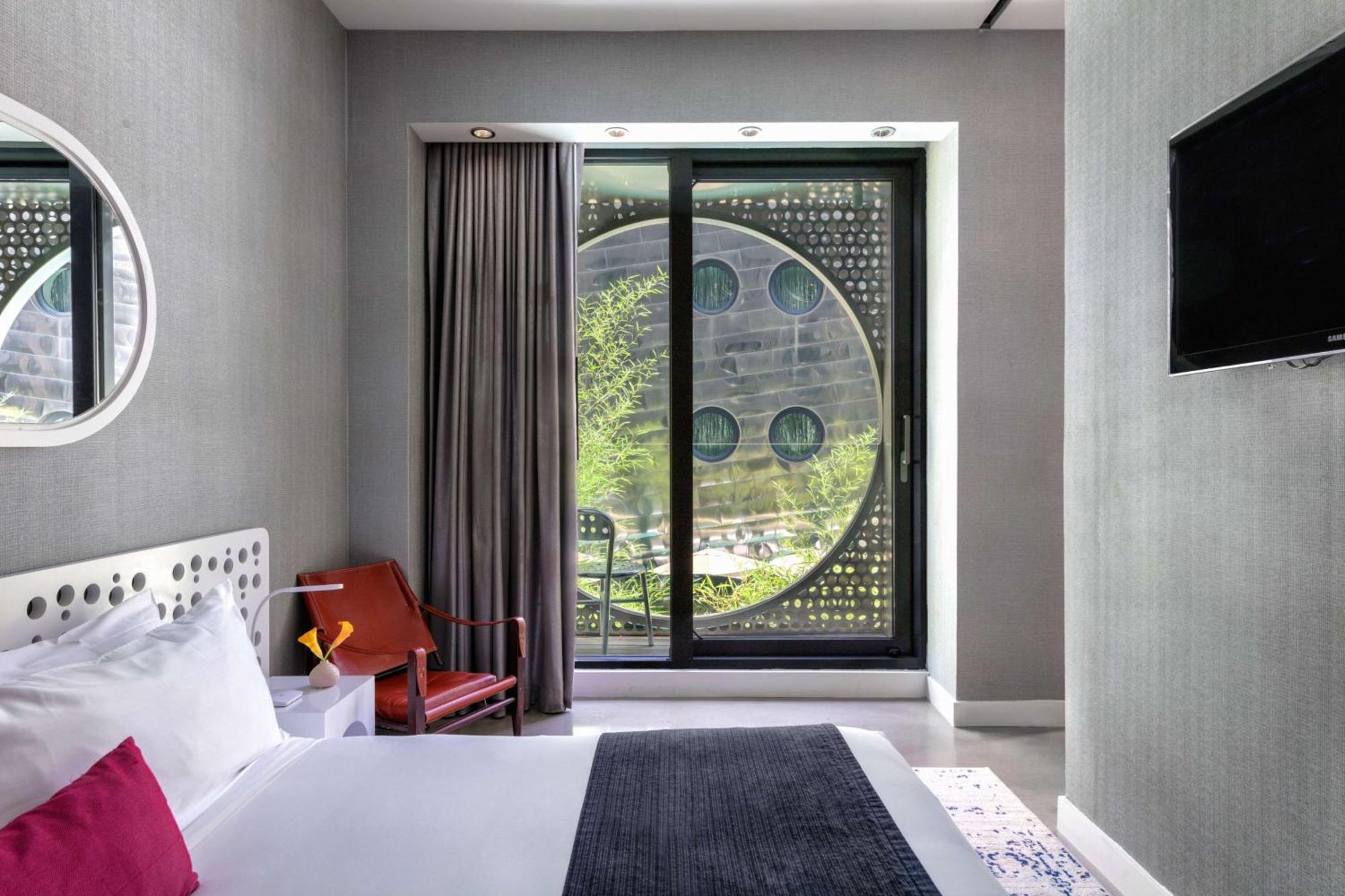 Dream Downtown, By Hyatt New York