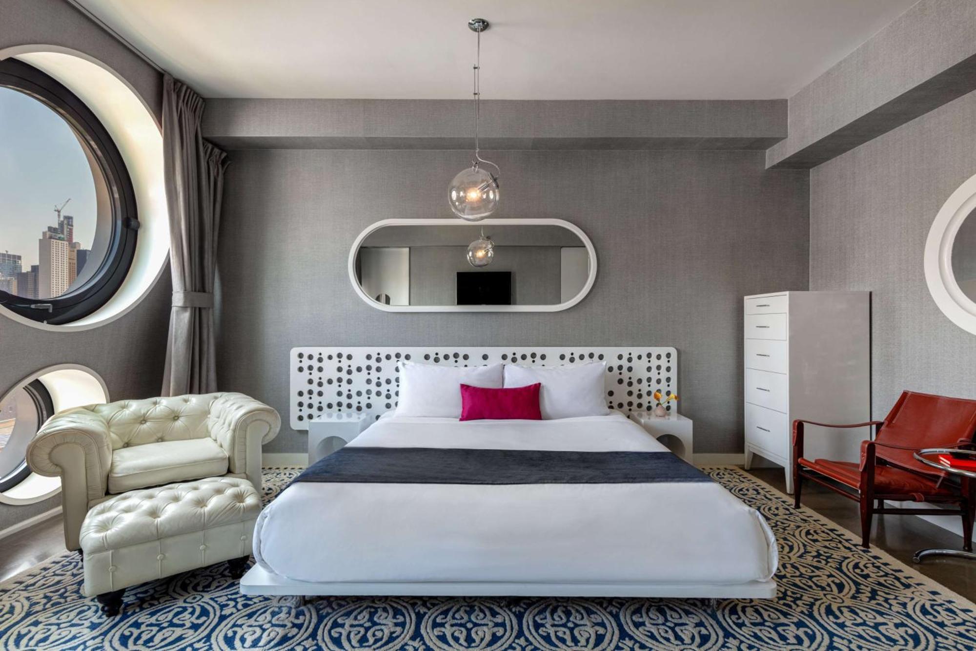 Dream Downtown, By Hyatt Hotel New York