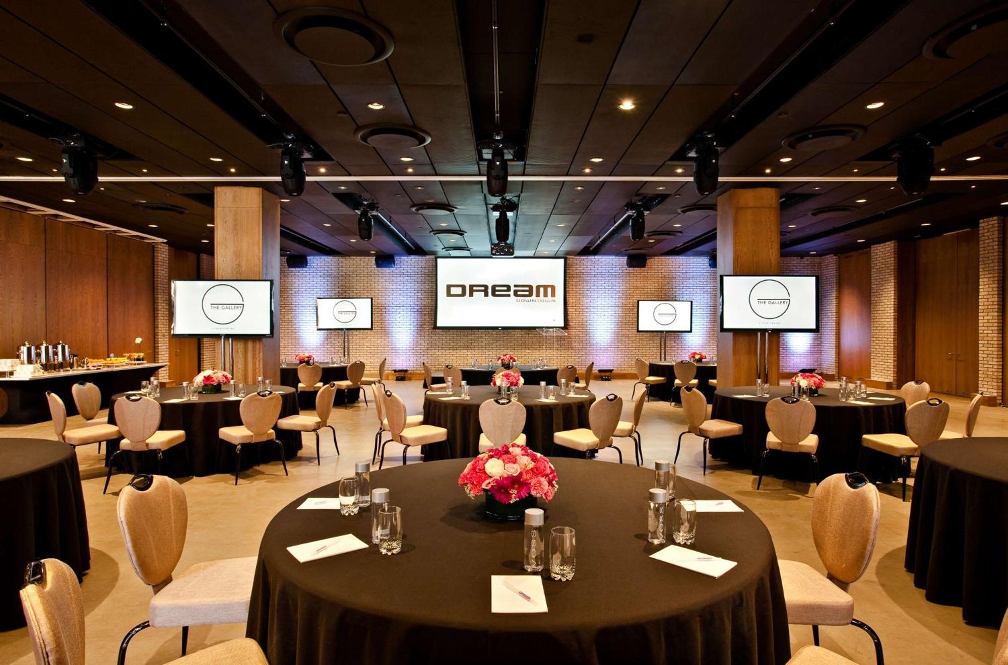 Dream Downtown, By Hyatt Hotel New York