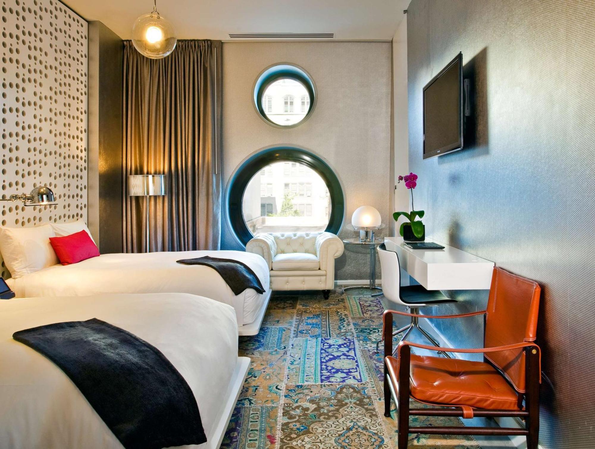 Dream Downtown, By Hyatt