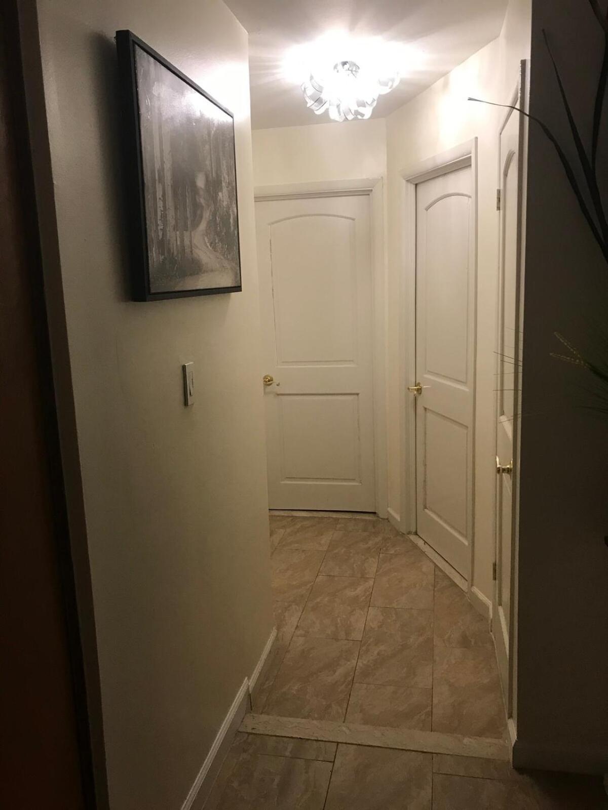 Spacious Comfy In Cozy Classy Duplex Guest house New York