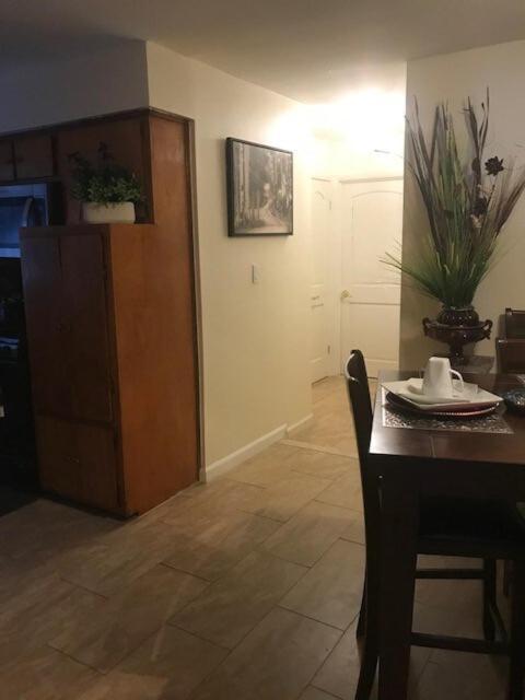 Spacious Comfy In Cozy Classy Duplex Guest house