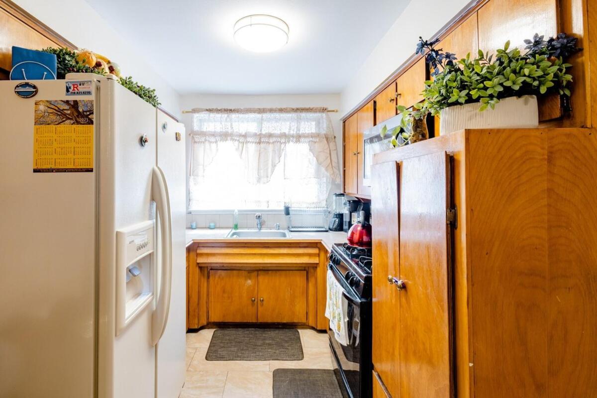 Guest house Spacious Comfy In Cozy Classy Duplex New York