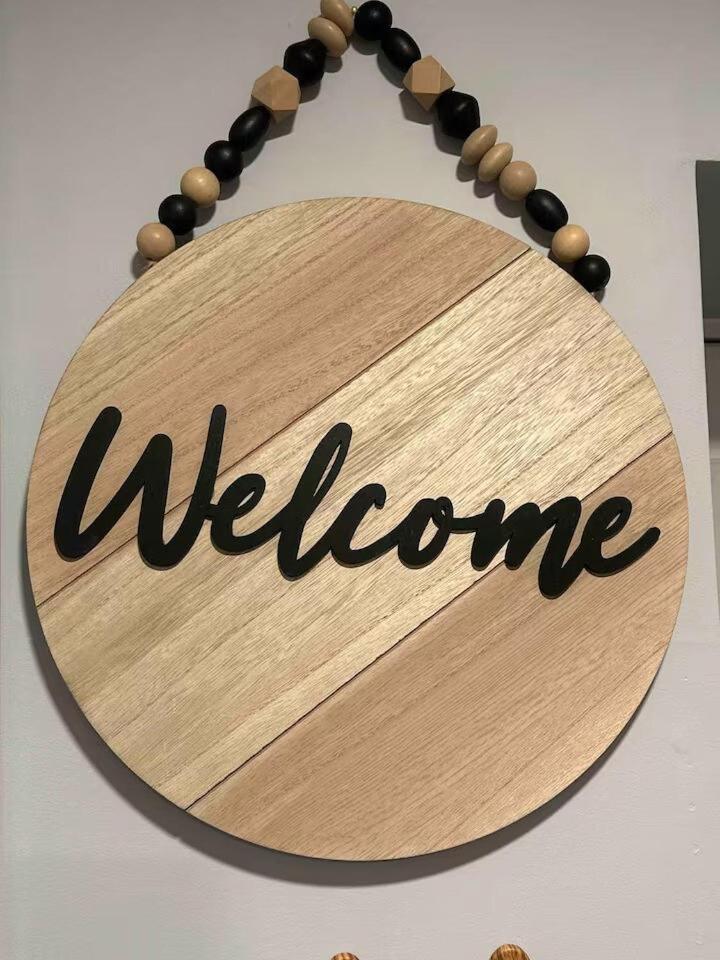 Comfy, Cozy, Stylish And Affordable - Free Parking Homestay New York