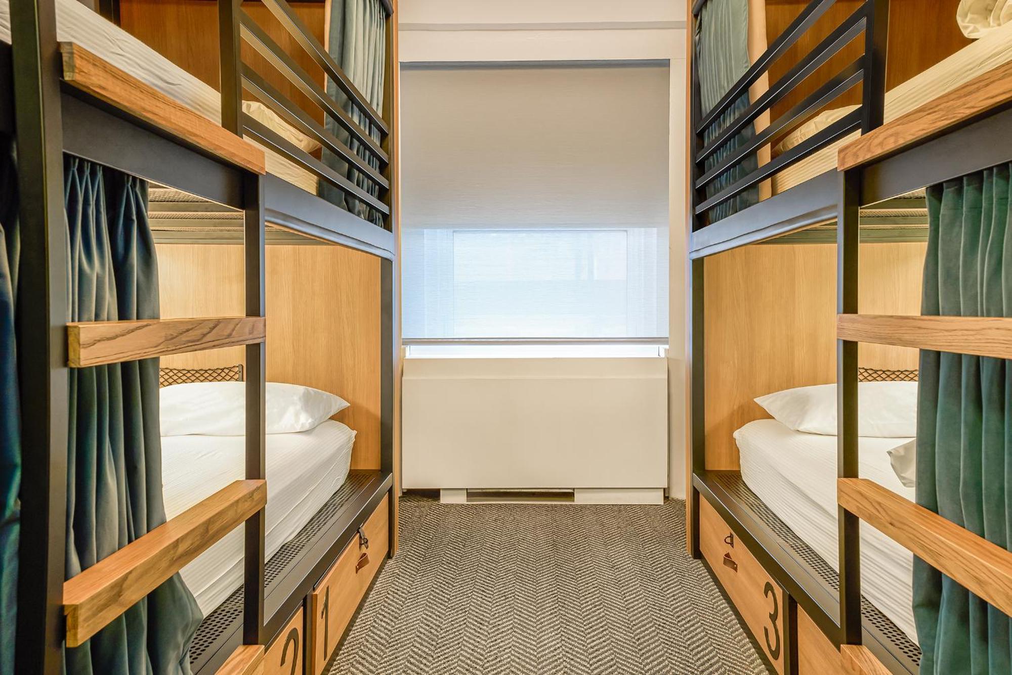 Paramount Times Square - A Generator New York