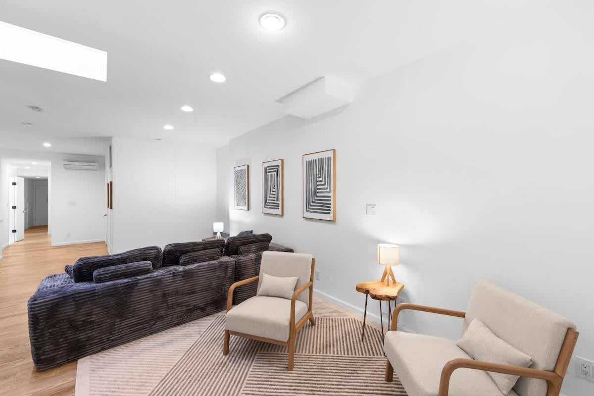 Apartment 105- 4brs In The Heart Of The East Village