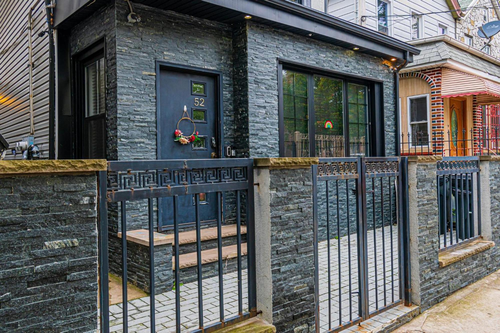 Luxury In The Heart Of Brooklyn Apartment