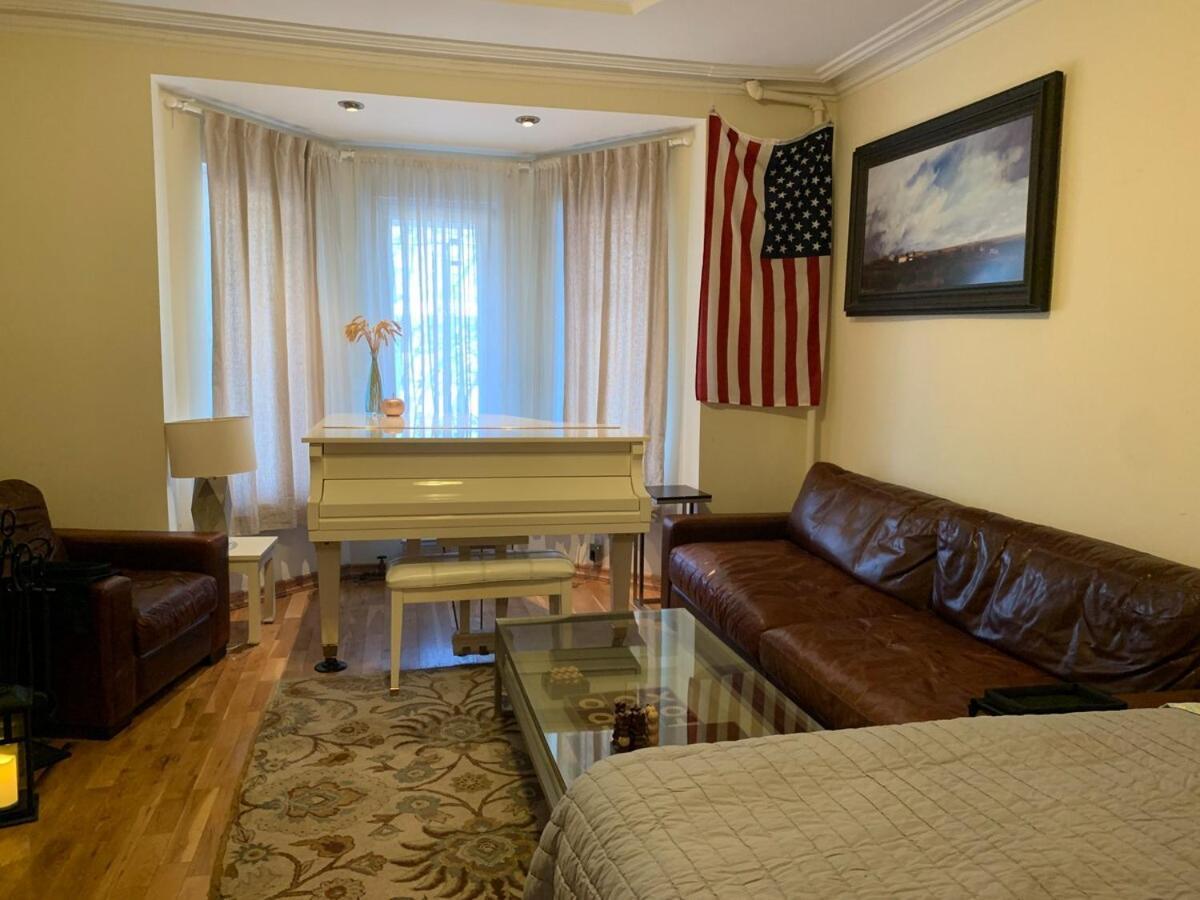 Apartment Nyc By The Harbor