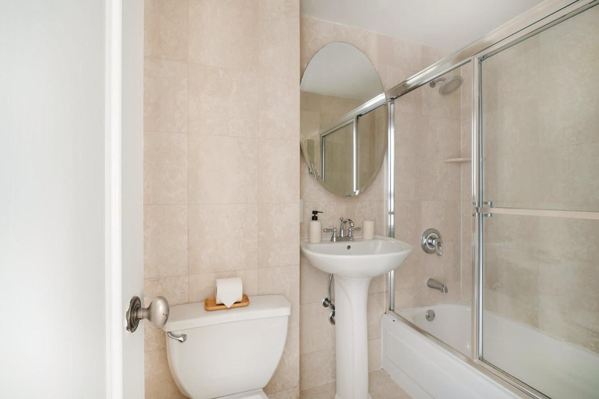 Apartment 73-608 New 1br 1bth Uws Doorman Gym New York