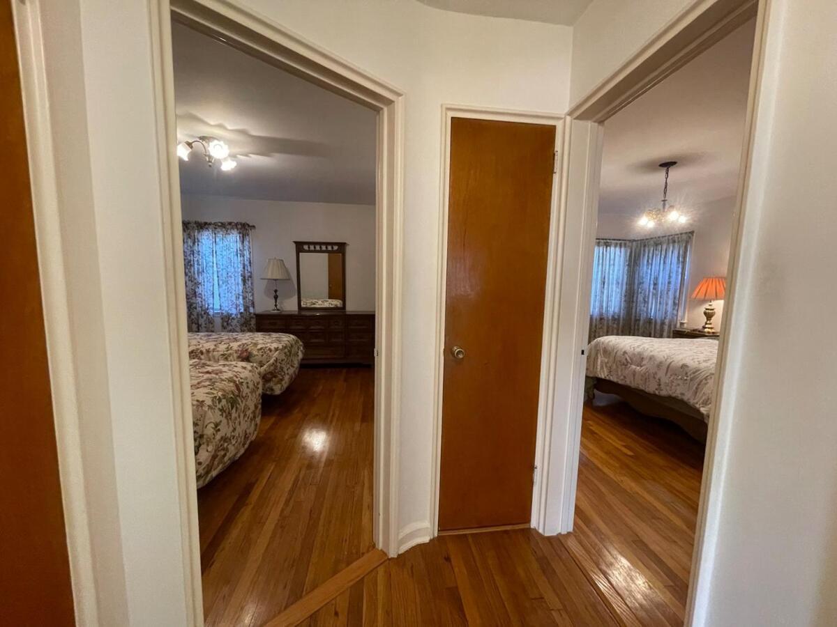 Luxury Three Bedroom In A Private House Apartment New York