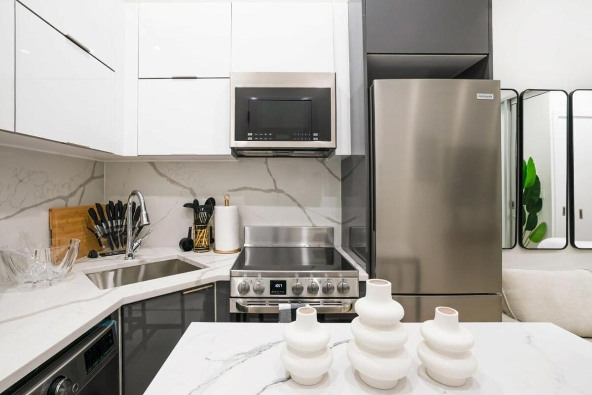 Apartment 317-1b Modern 1br Ues W D