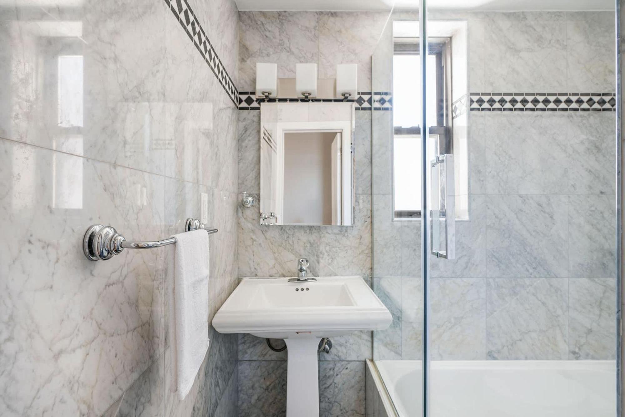 Apartment 73-806 New 1br 1bth Uws Doorman Gym