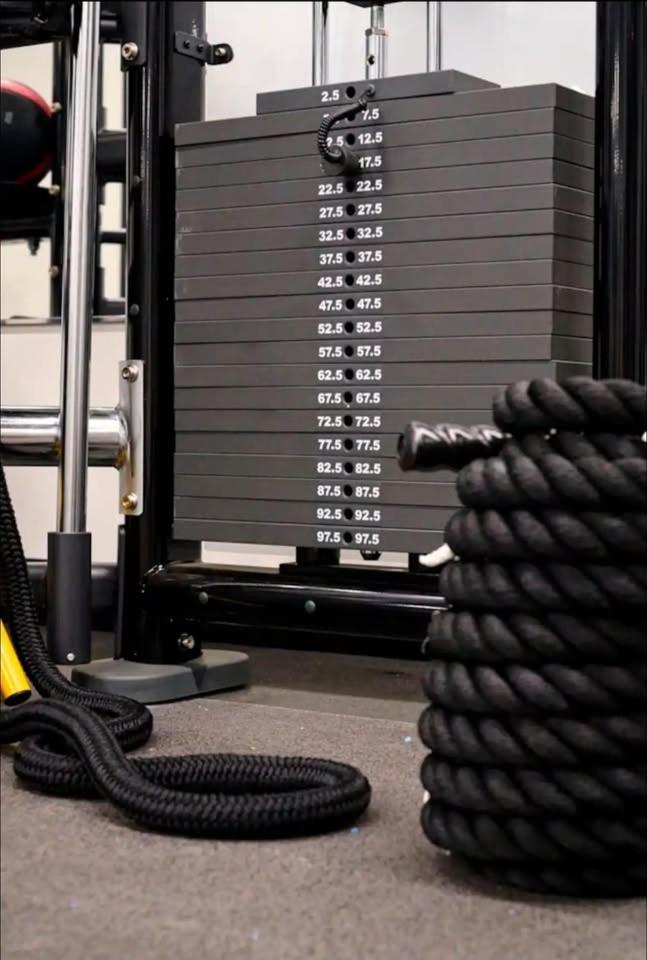 New Modern 2br W Fireplace & Fitness Lounge, Live Comfortably In East Harlem