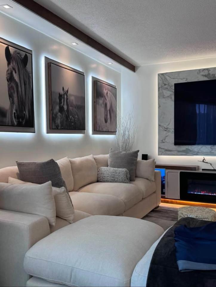 Apartment New Chic & Cozy 1bd Near East River, Minutes From Park New York