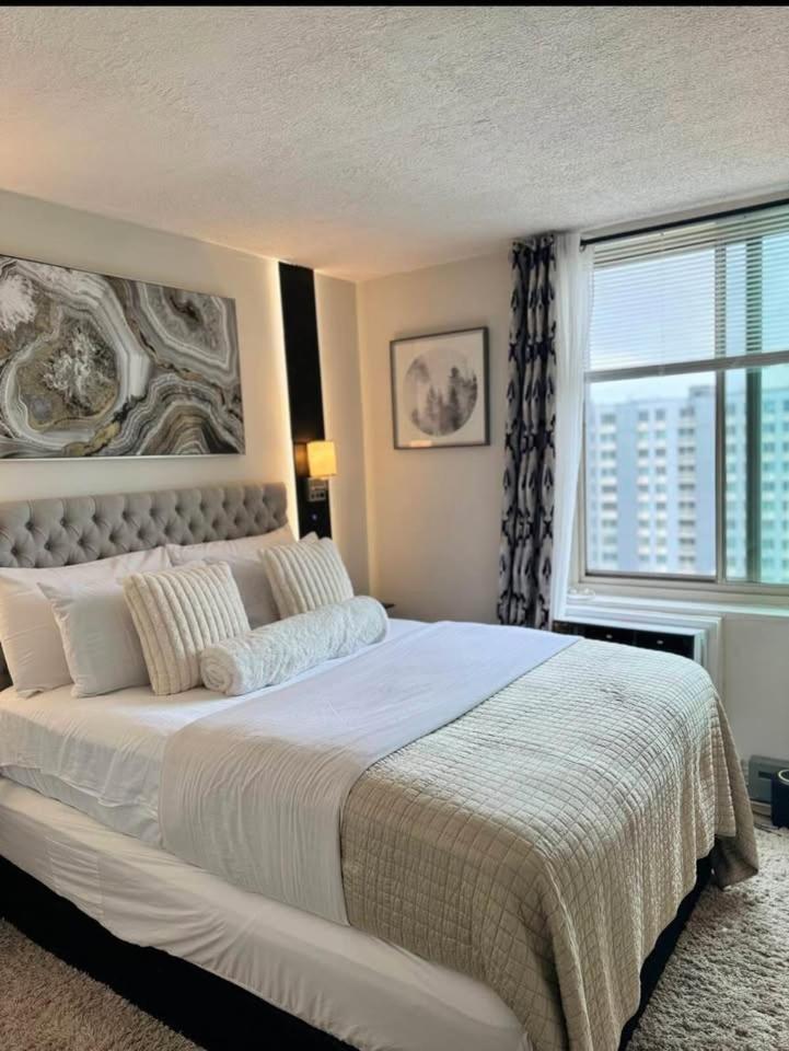 Apartment New Chic & Cozy 1bd Near East River, Minutes From Park New York