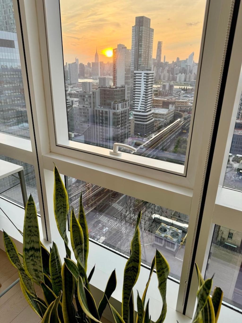 Apartment 1 Stop To Midtown Amazing View Luxury High Rise Corner 1 Bedroom