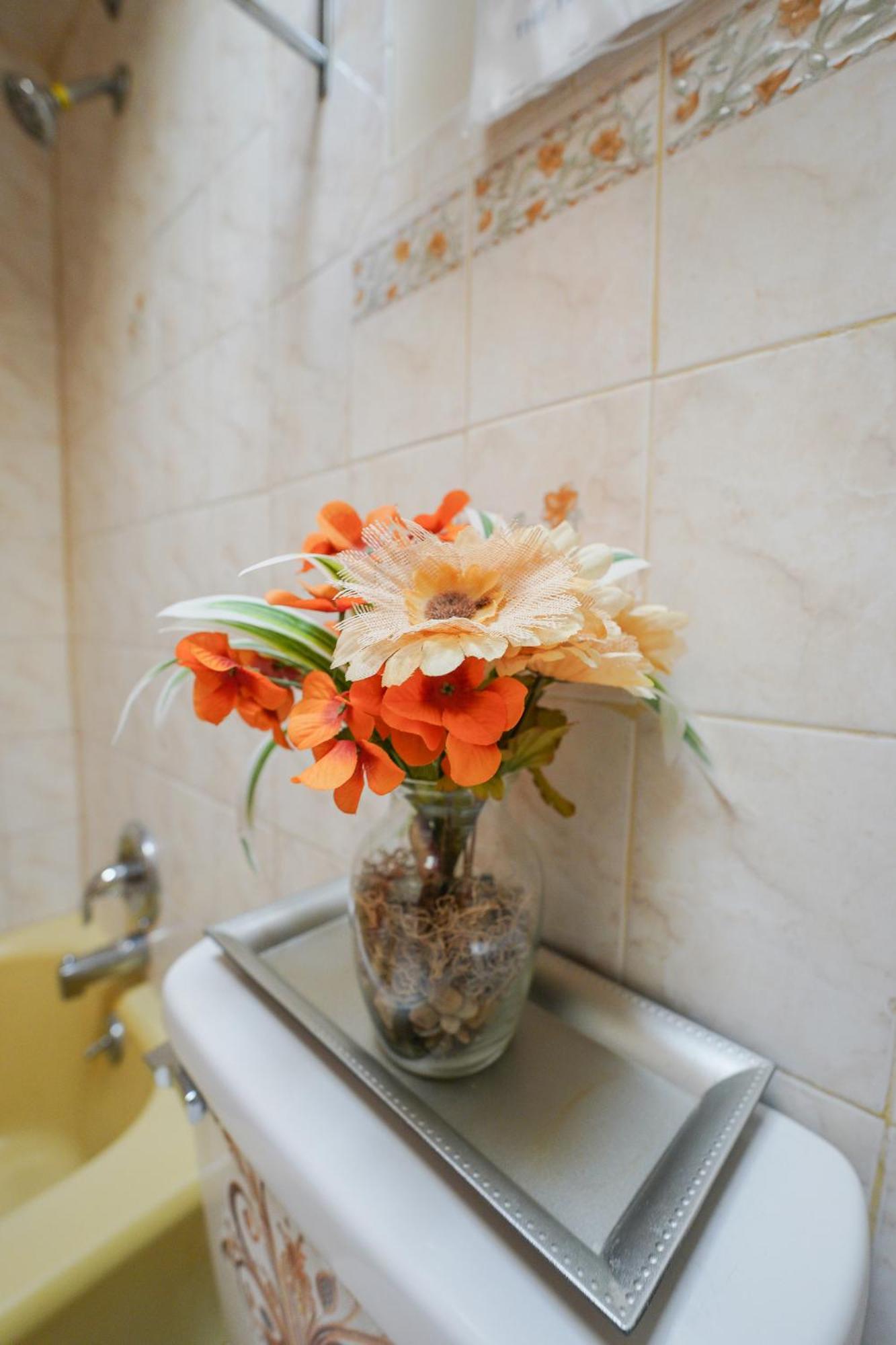 Chekells Cozy Close To Everything Free Wifi Apartment New York