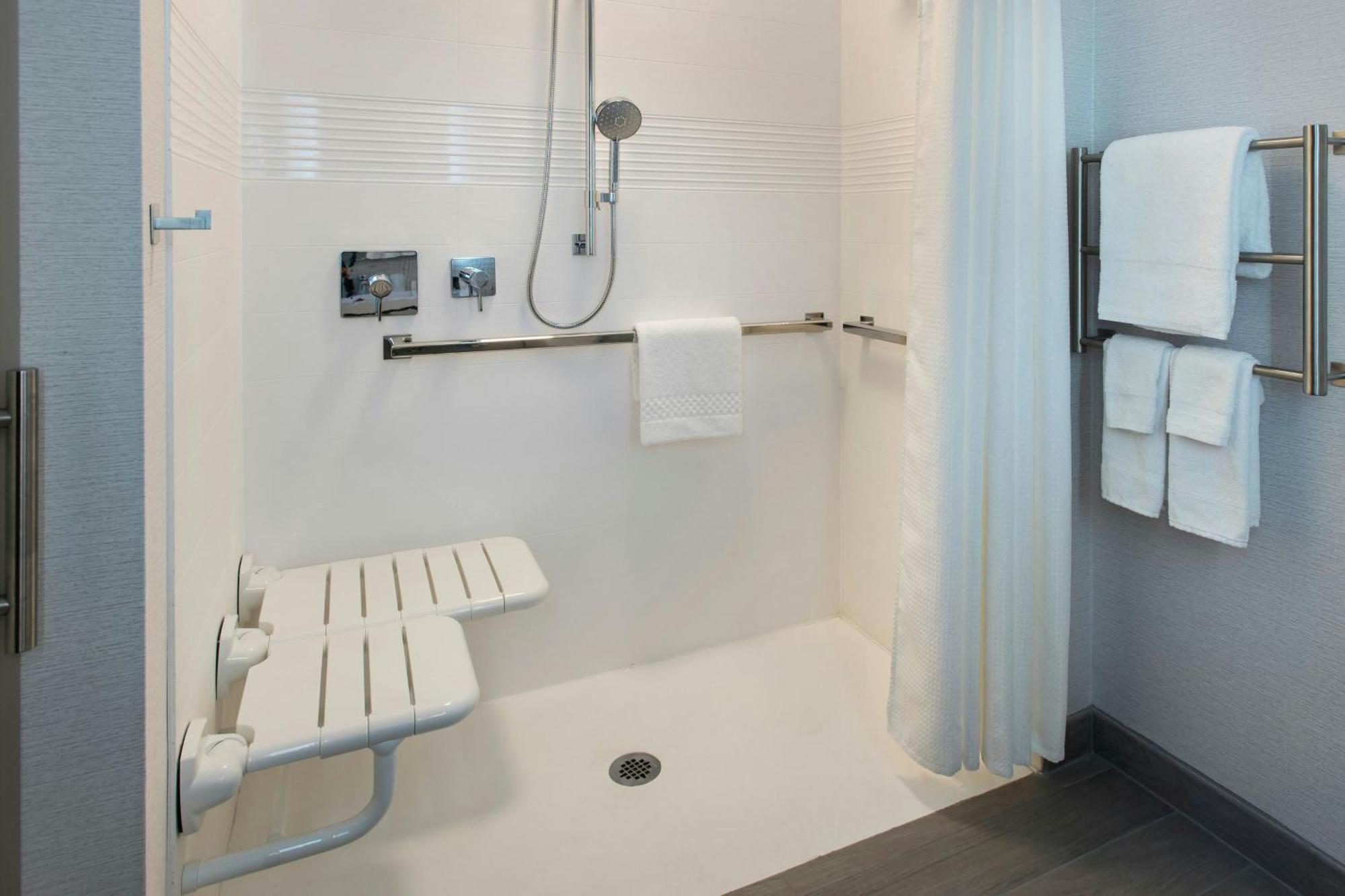 Towneplace By Marriott Brooklyn Hotel