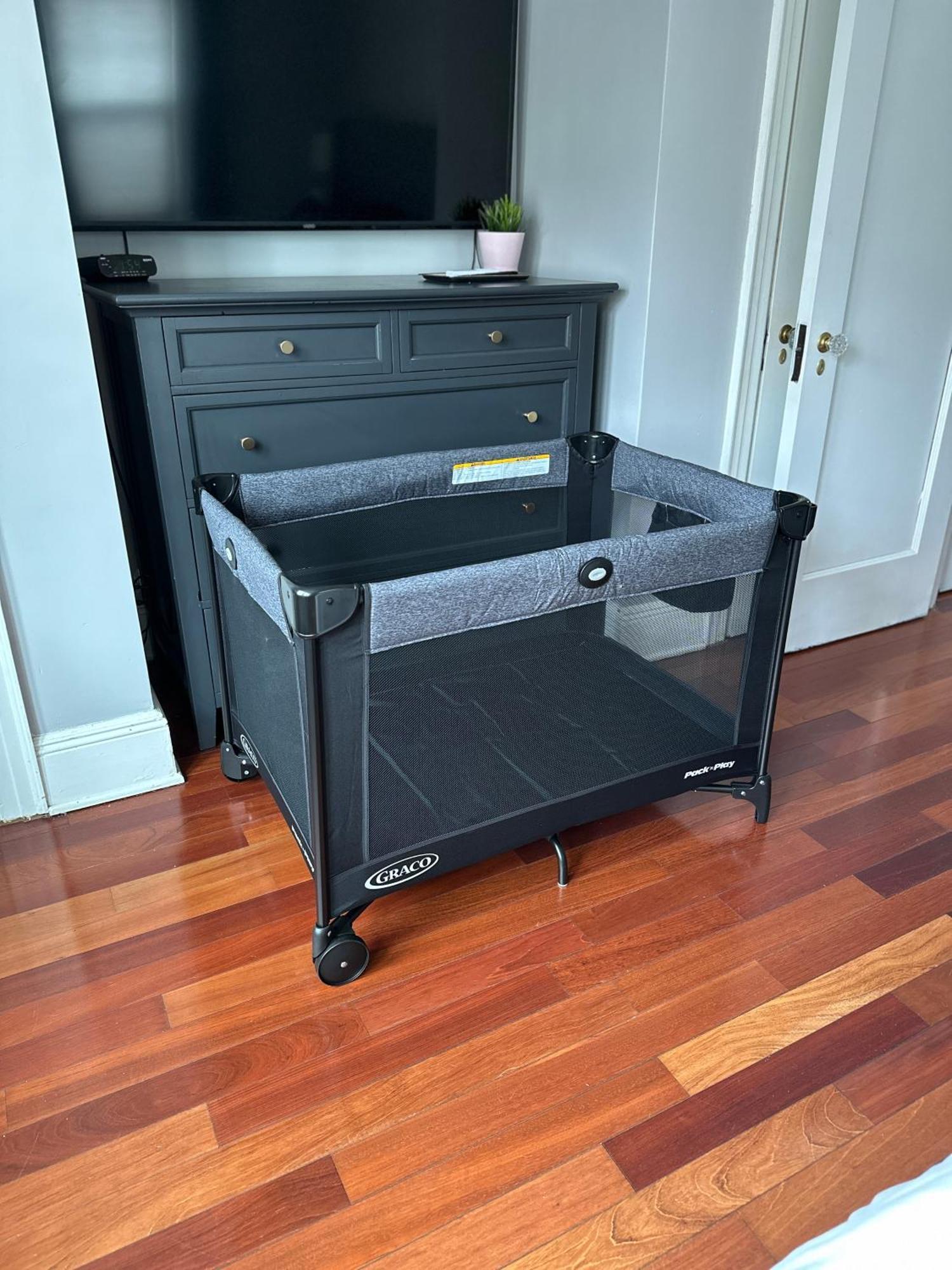 Brooklyn Gem 3 Blocks To Prospect Park - 3 King Beds 1 Queen, Free Parking, Holiday home New York