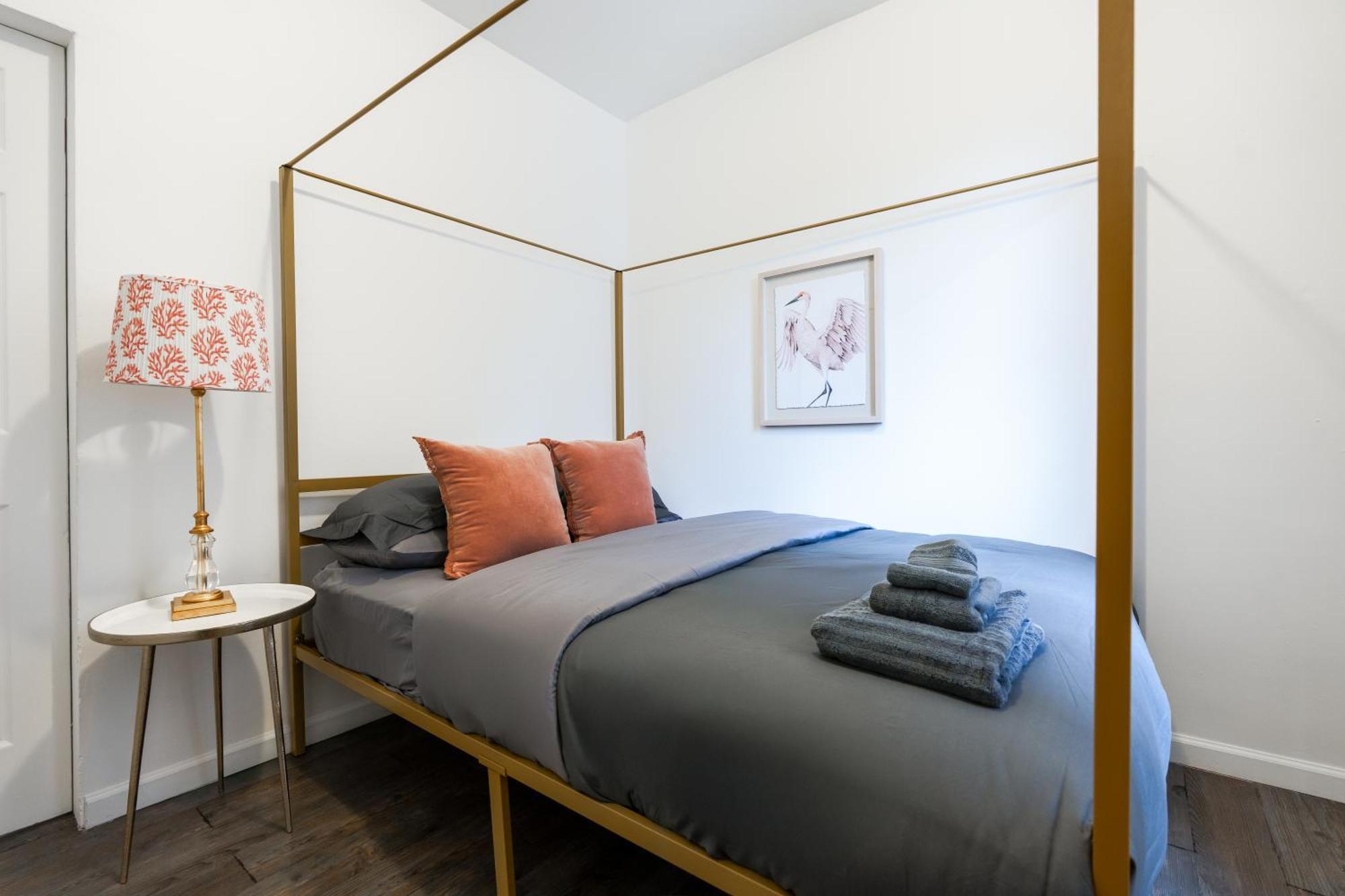 Prestige Nyc Apartment