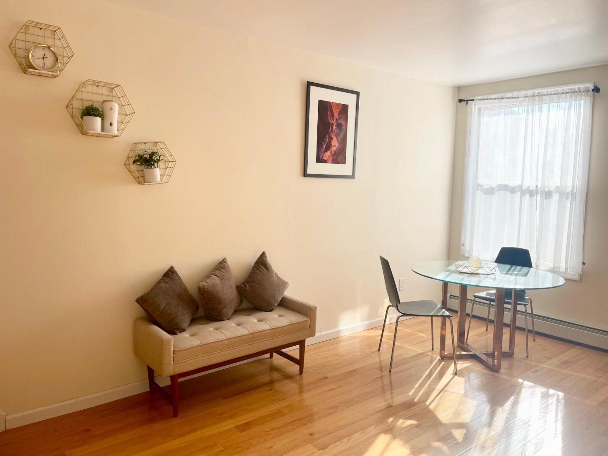 Holiday home Stunning, Spacious House In Brooklyn, Nyc! *