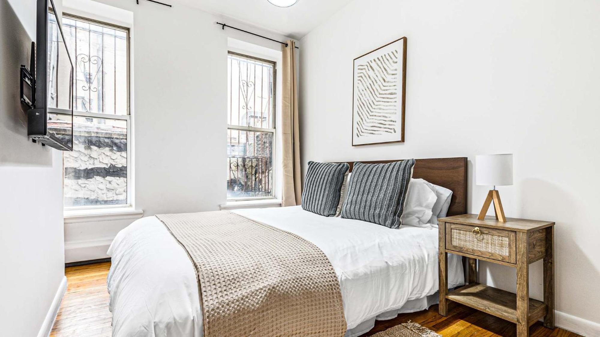 Stylish & Comfy 4bdr & 1bth In Midtown Manhattan New York