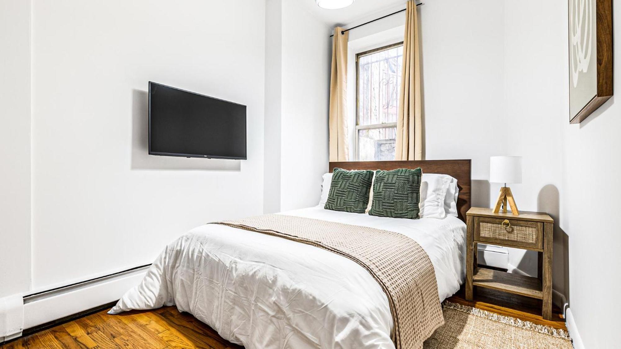 Stylish & Comfy 4bdr & 1bth In Midtown Manhattan * New York