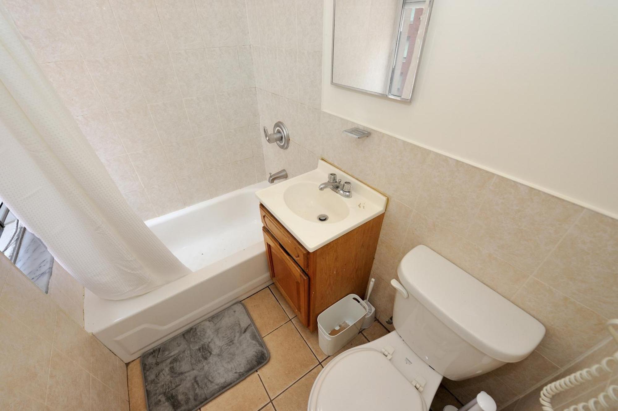 Cozy Steps To Park Upper E Side * New York