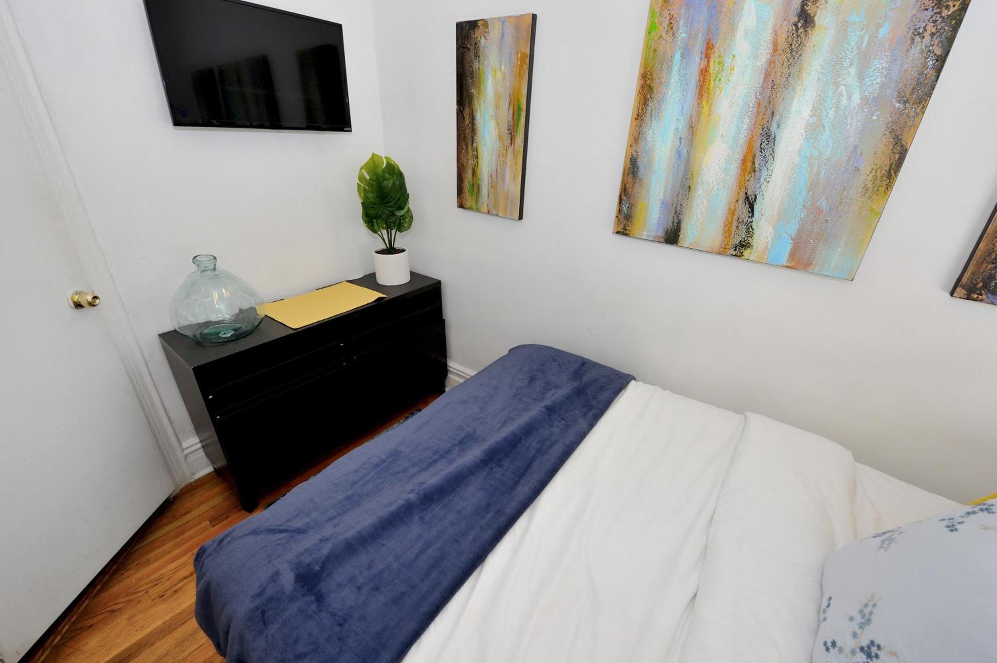 Midtown West Furnished 3br