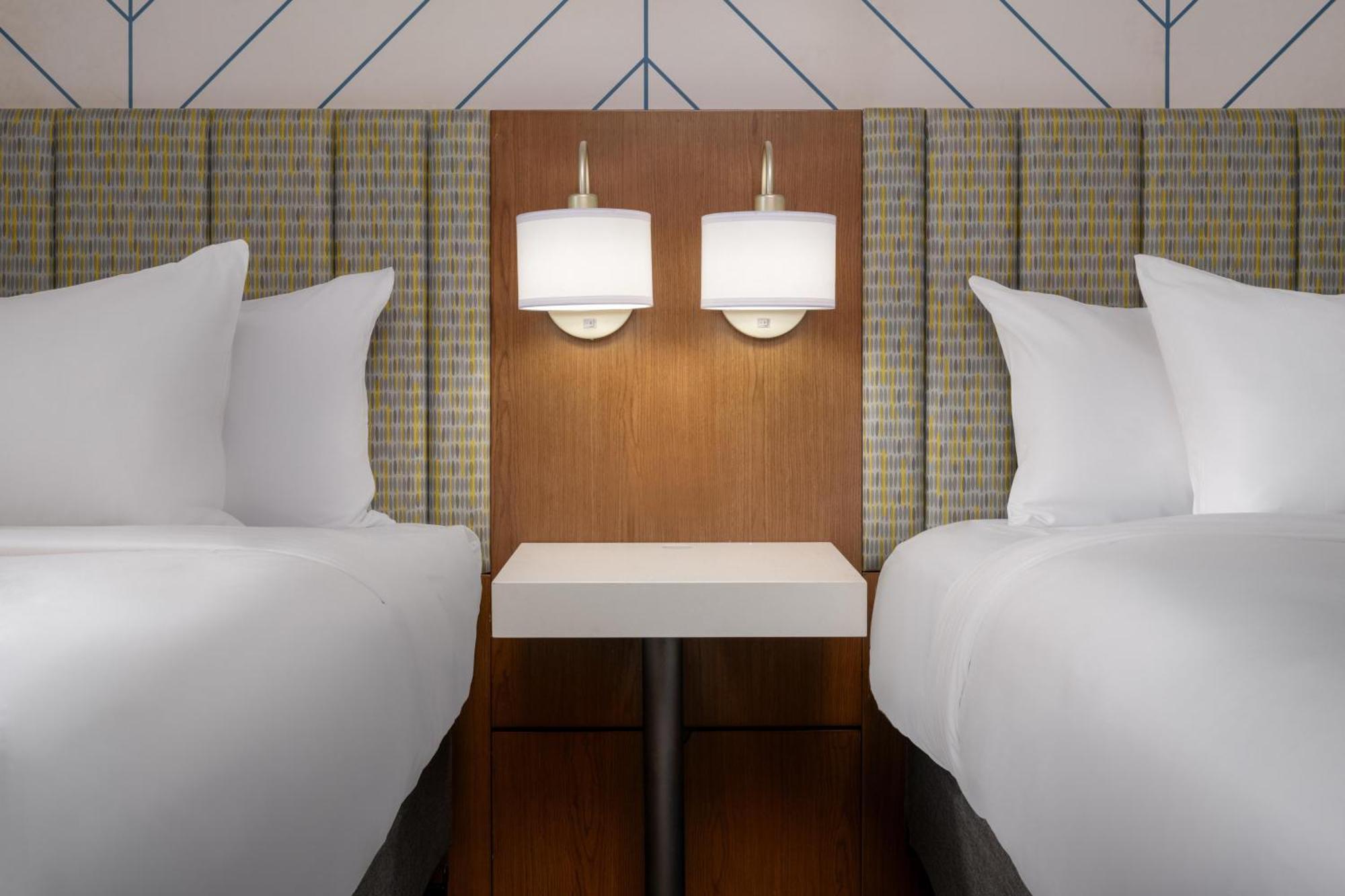 Hampton Inn Long Island City Ny Hotel New York