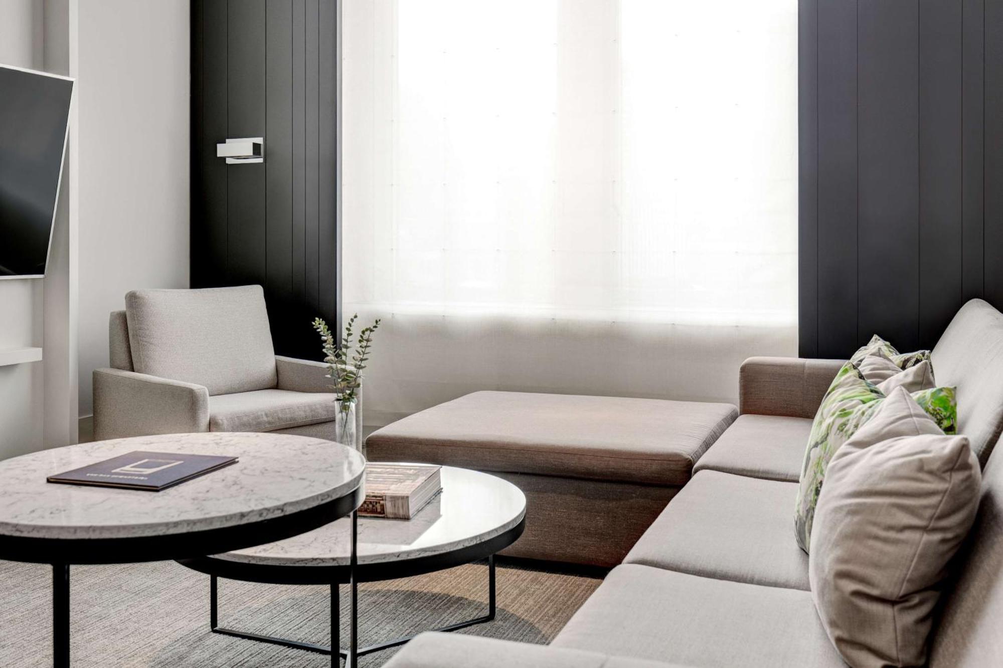 Andaz 5th Avenue, By Hyatt Hotel