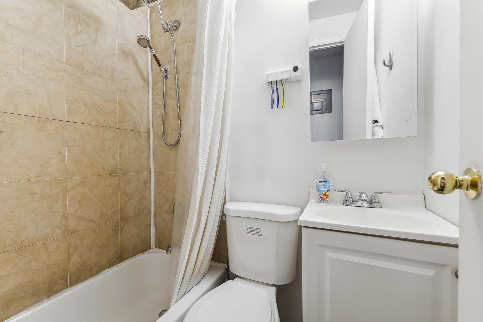 Bed & Breakfast American Dream *