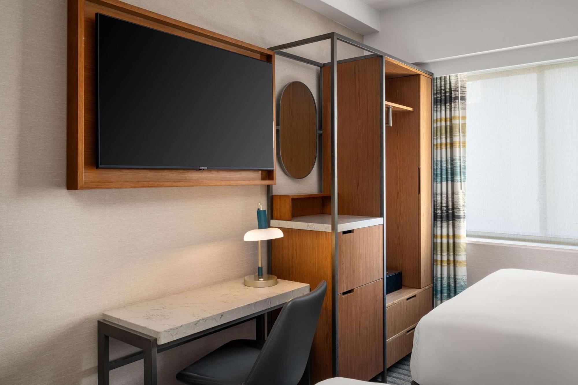 Hampton Inn Long Island City Ny *