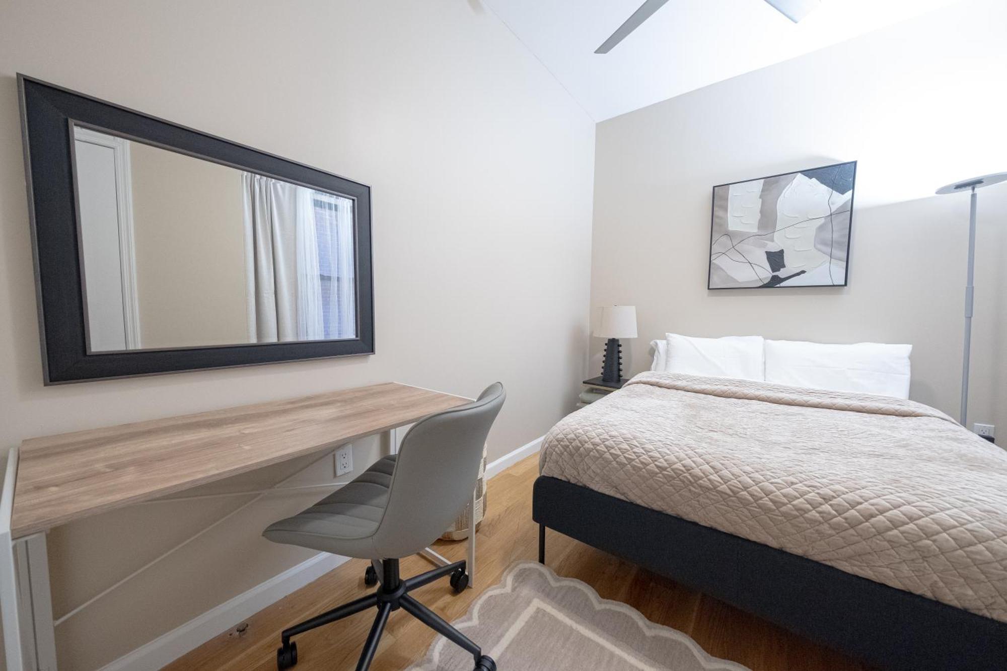 3br Two Blocks To Park Elevator, Laundry, Virtual Doorman Apartment New York