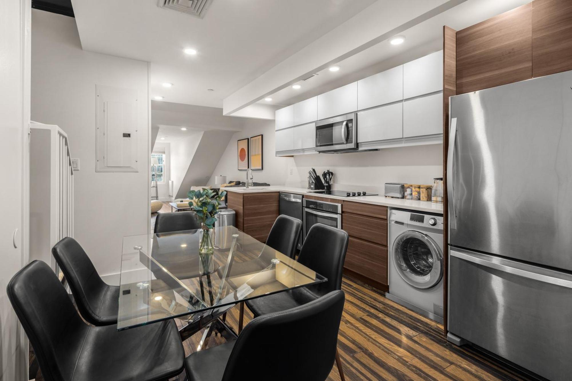 Lower Manhattan 3br Gem, Perfect For Families Apartment *