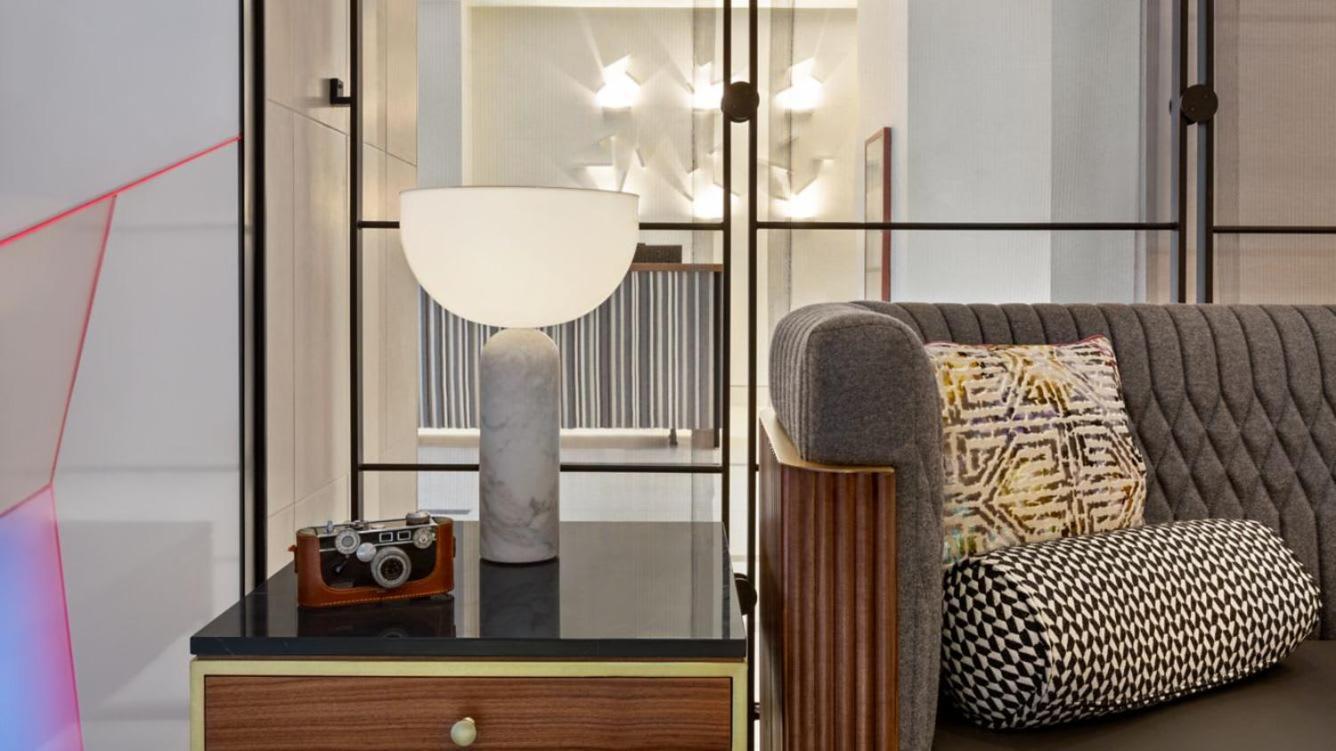 The Vibe On 5th Vibe 8750 Apartment