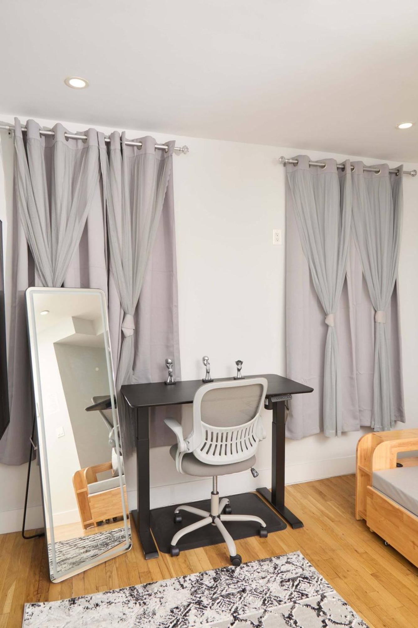 The Gray Loft Escape Nyc Edition. Apartment *