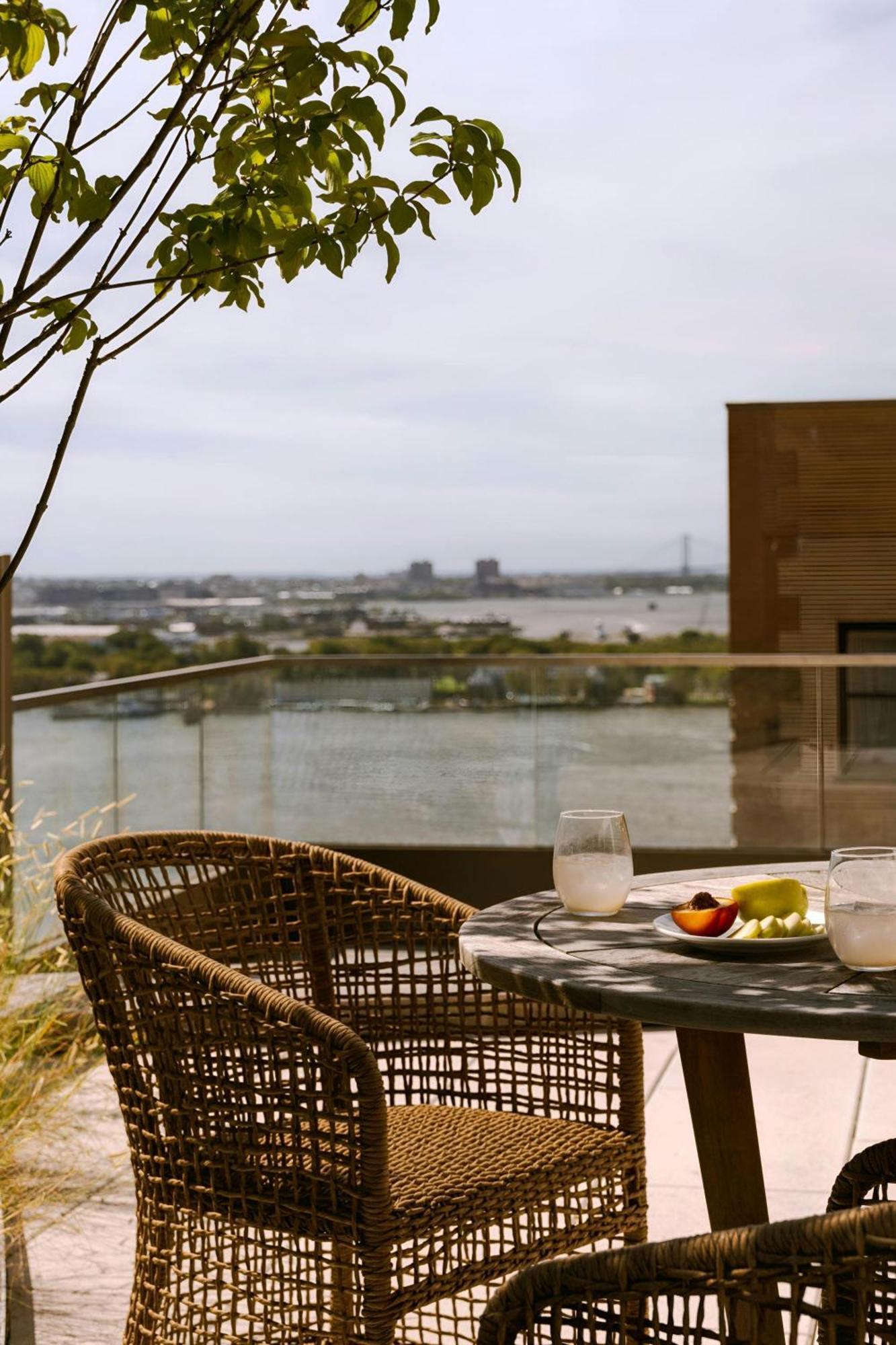 Sonder By Marriott Bonvoy Battery Park Financial District