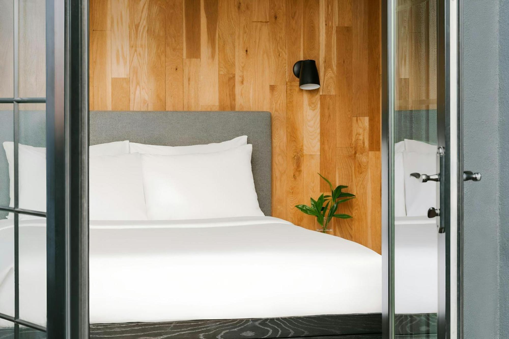 Hotel The Industrialist Brooklyn