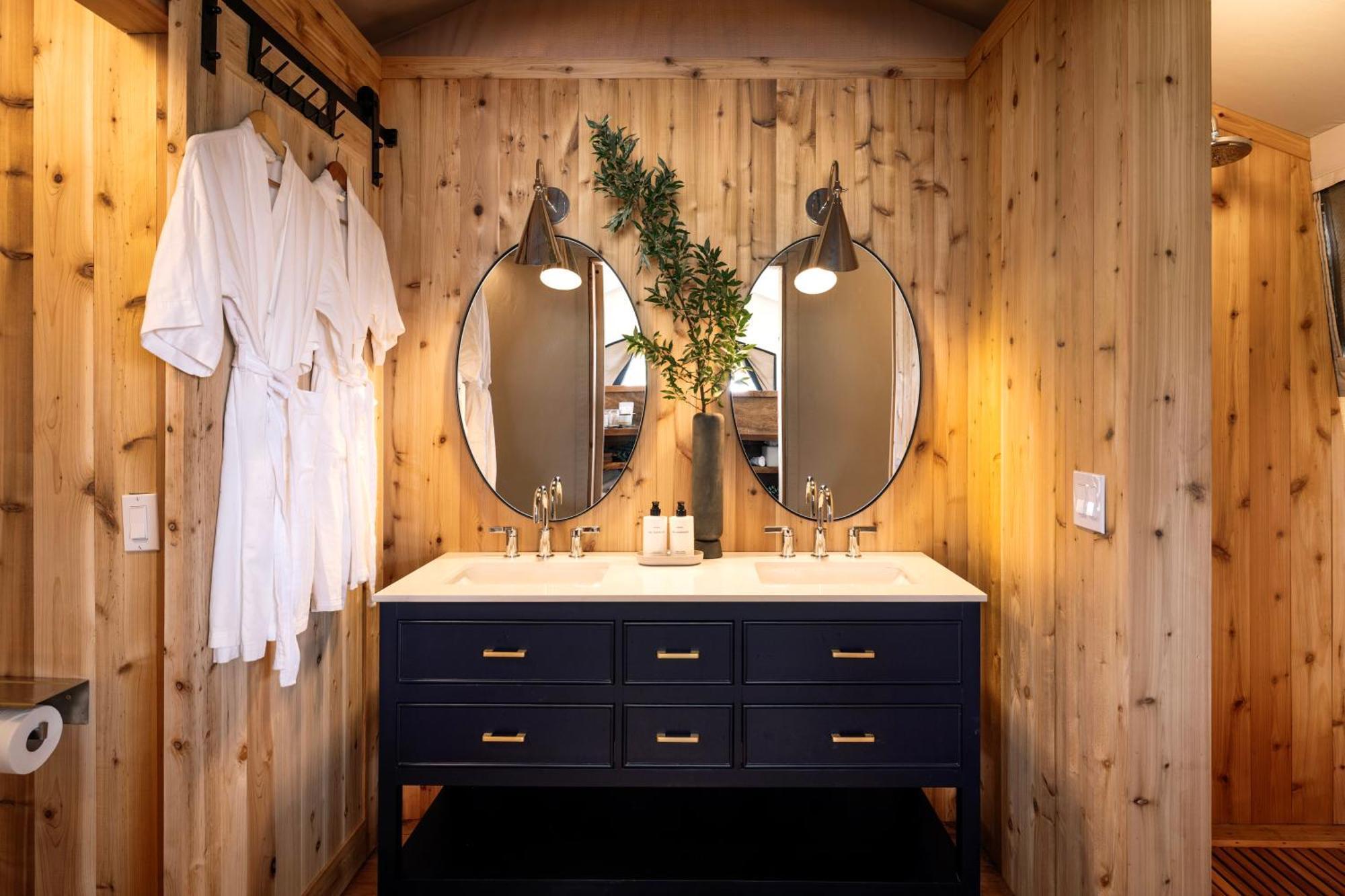 Collective Retreats Governors Island Hotel