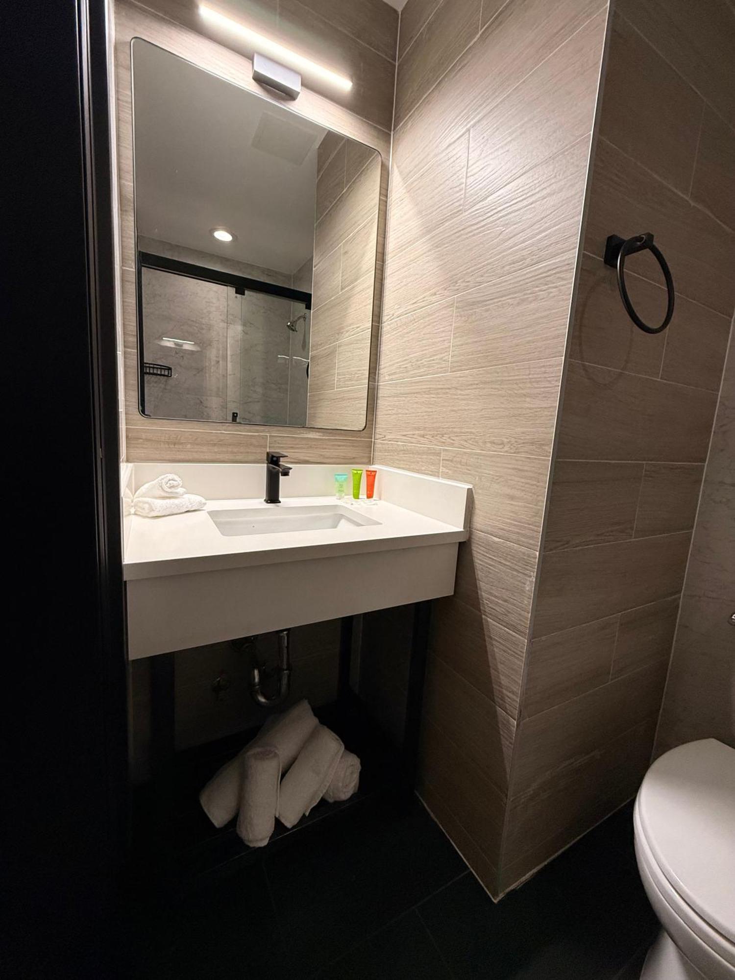 Bkway Brooklyn 3* New York